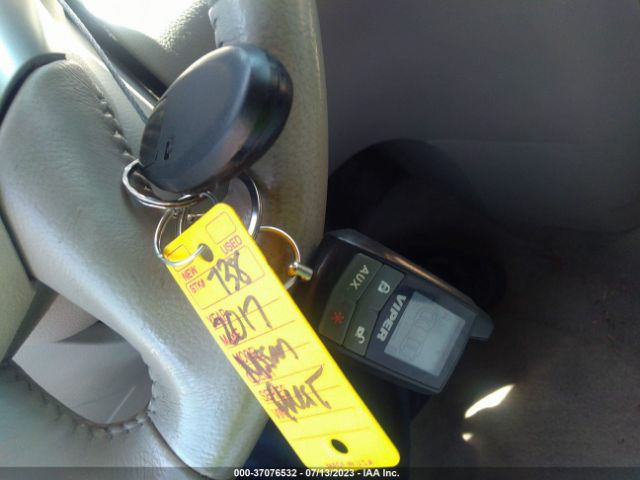 JN8AE2KP1H9167135 Nissan Quest Sv
