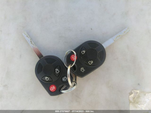 1FMCU9HD3JUA57201 Ford ESCAPE SEL
