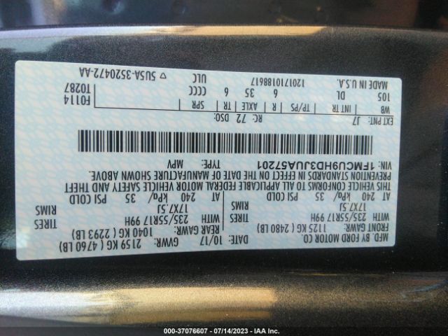 1FMCU9HD3JUA57201 Ford ESCAPE SEL