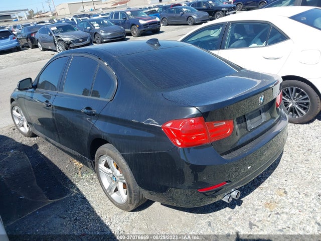BMW 3 Series 328i 2014 WBA3C1C58EK112149 Image 3