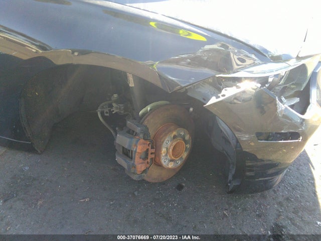 BMW 3 Series 328i 2014 WBA3C1C58EK112149 Image 6