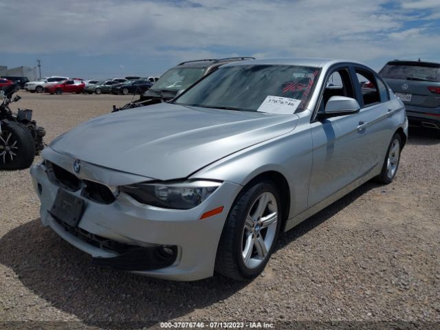WBA3B1G54ENT00758 BMW 3 Series 320i