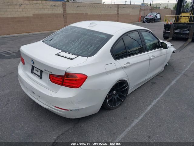WBA3A5G56ENP31659 BMW 3 Series 328i