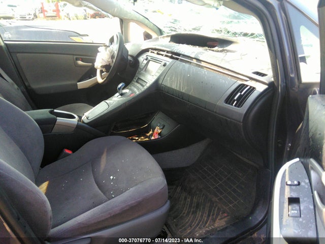 Toyota Prius Four 2015 JTDKN3DU6F0462547 Image 11