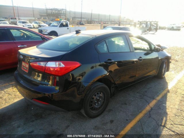 KNAFK4A6XE5175894 KIA FORTE LX