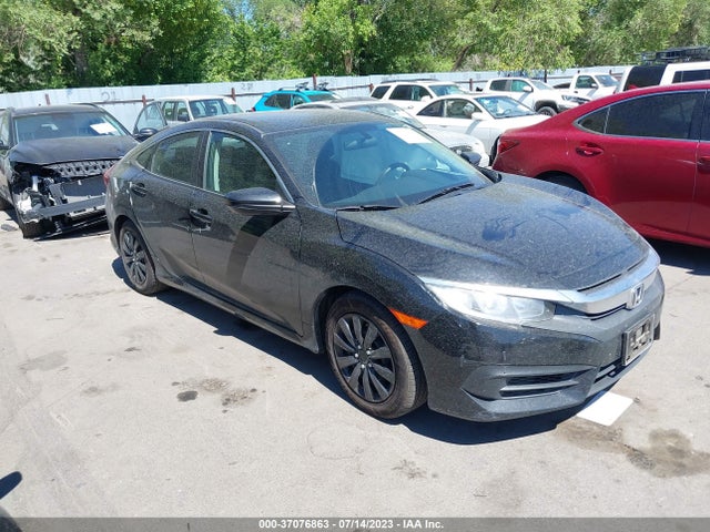2018 2HGFC2F57JH523062 main image