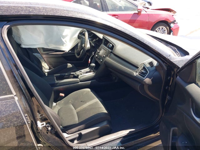 Honda Civic Sedan Lx 2018 2HGFC2F57JH523062 Image 10