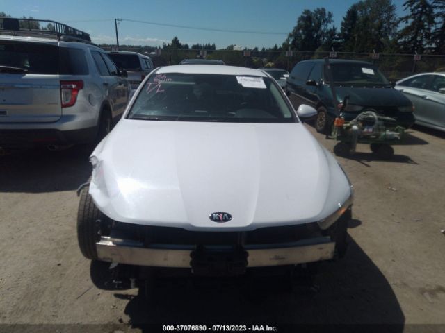 5XXG14J26MG042728 KIA K5 LXS