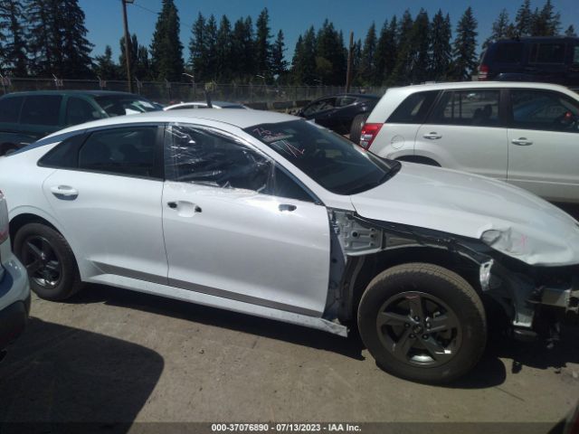 5XXG14J26MG042728 KIA K5 LXS