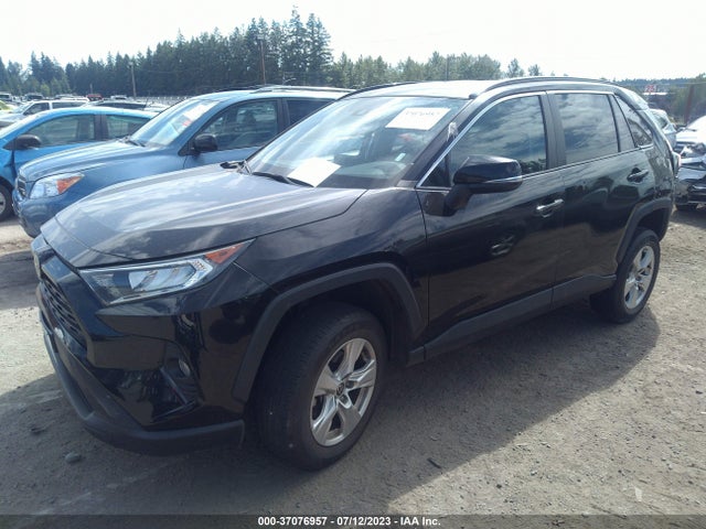 2021 TOYOTA RAV4 XLE VIN: 2T3P1RFV4MW172732