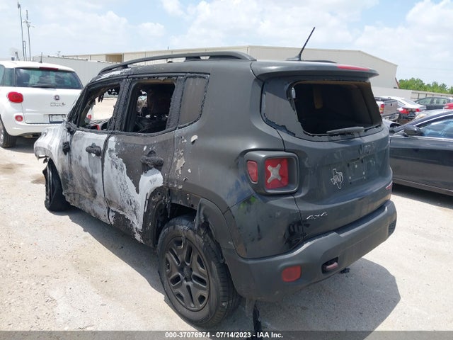 ZACCJBCT1GPD62094 Jeep Renegade Trailhawk