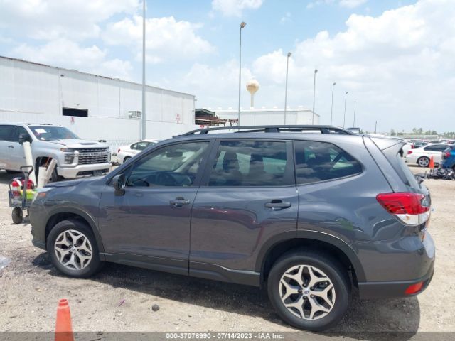 JF2SKAEC9NH473627 Subaru Forester Premium