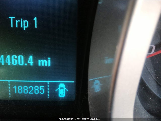 2011 CHEVROLET EQUINOX LT W/1LT VIN: 2CNFLEEC9B6322093