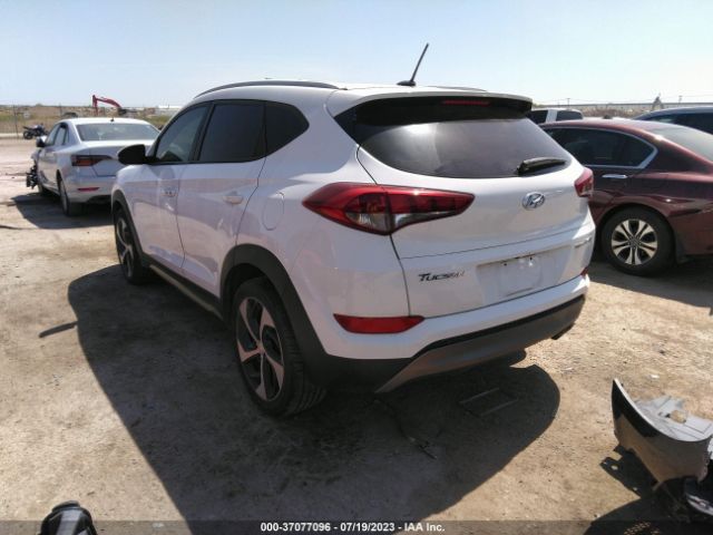 KM8J33A29GU180011 Hyundai Tucson Sport