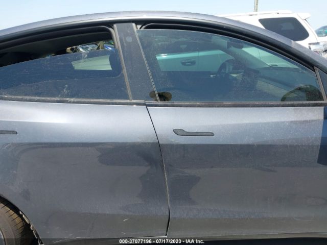 7SAYGDEF4NF538182 Tesla Model Y Performance