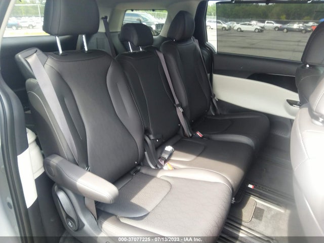 2024 Kia Carnival, VIN: KNDNC5H34R6314530