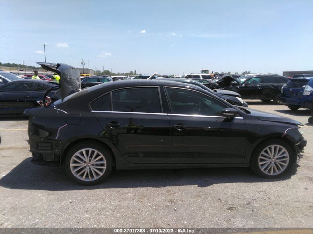 3VWL07AJ4GM228780 Volkswagen Jetta Sedan 1.8t Sel