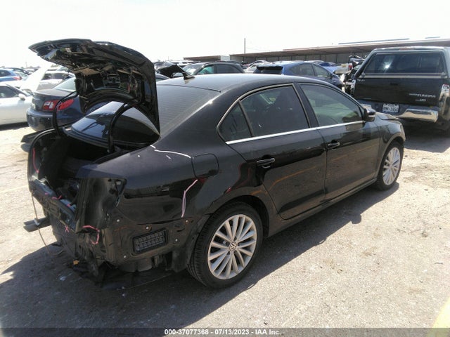 3VWL07AJ4GM228780 Volkswagen Jetta Sedan 1.8t Sel