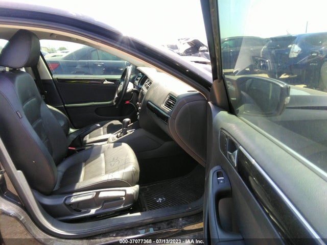 3VWL07AJ4GM228780 Volkswagen Jetta Sedan 1.8t Sel