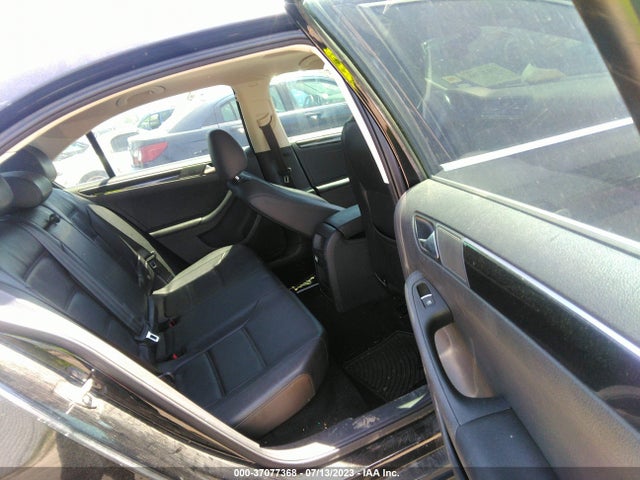 3VWL07AJ4GM228780 Volkswagen Jetta Sedan 1.8t Sel
