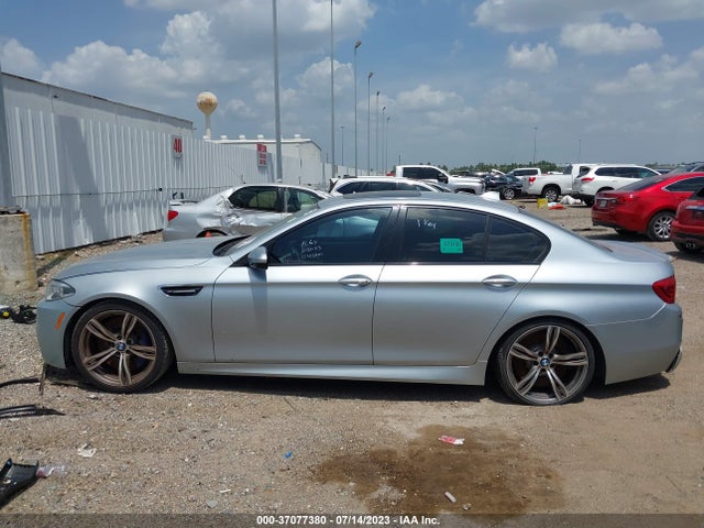 2014 BMW M5, VIN: WBSFV9C50ED594119
