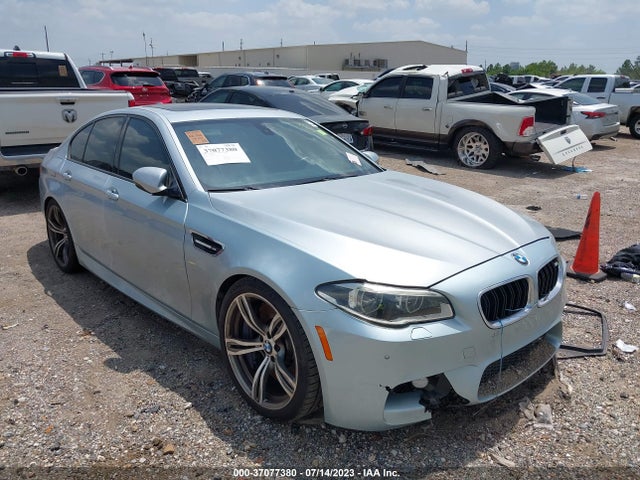 2014 BMW M5, VIN: WBSFV9C50ED594119