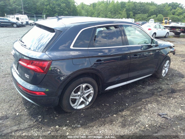 WA1ANAFY2K2135670 Audi Q5 PREMIUM
