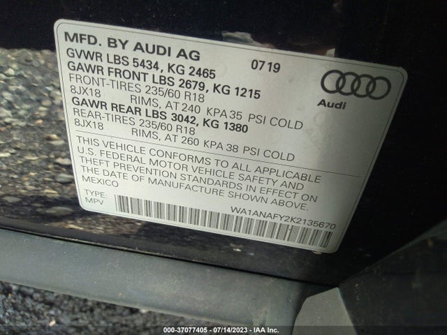 WA1ANAFY2K2135670 Audi Q5 PREMIUM