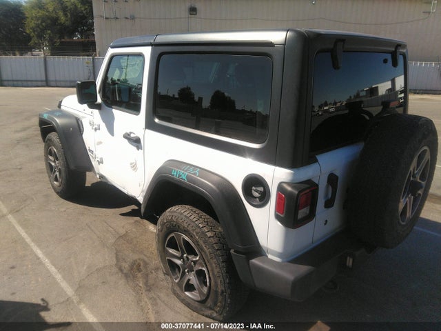 1C4GJXAG4JW242353 Jeep Wrangler Sport S