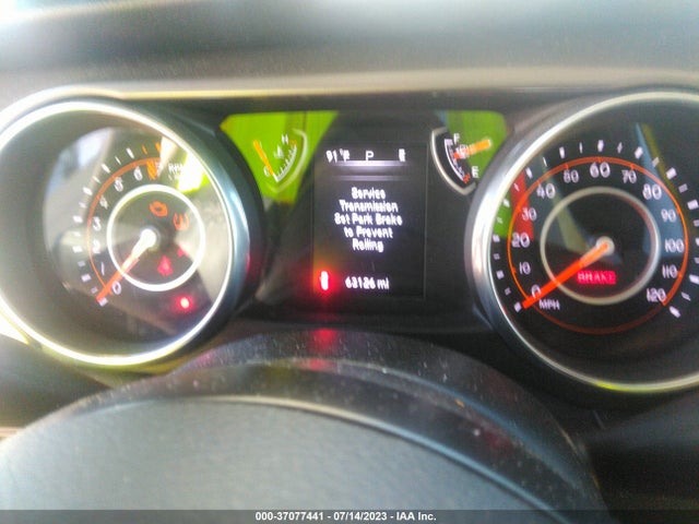 1C4GJXAG4JW242353 Jeep Wrangler Sport S