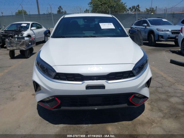 3KPF54AD5PE581484 KIA Forte Gt-line
