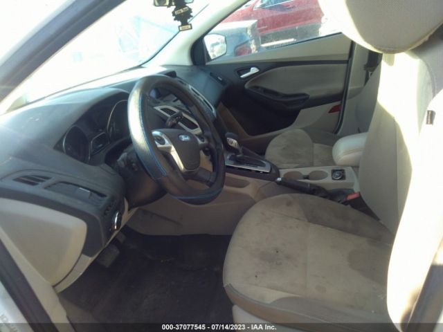 1FADP3F22EL431636 Ford FOCUS SE