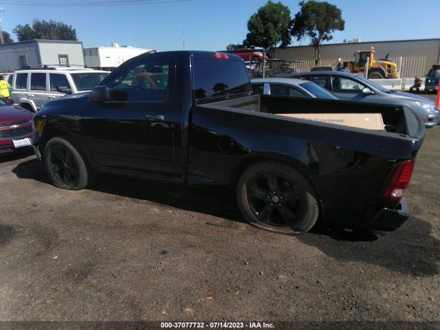 3C6JR6AT8EG221751 RAM 1500 Express