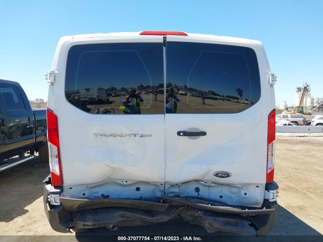 Ford TRANSIT VAN 2018 1FTYR1YM4JKA89311 Image 8
