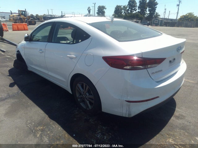 Hyundai ELANTRA SEL 2018 5NPD84LF5JH284618 Image 3