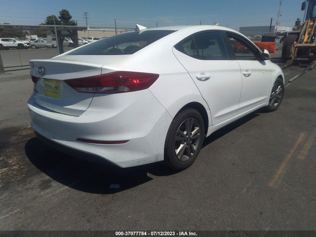Hyundai ELANTRA SEL 2018 5NPD84LF5JH284618 Image 4