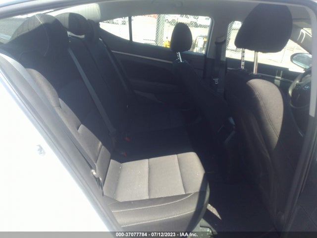 Hyundai ELANTRA SEL 2018 5NPD84LF5JH284618 Image 8