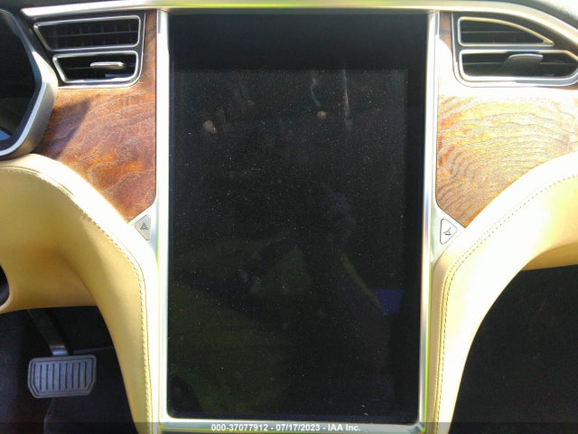 Tesla Model X 90d/75d/100d 2017 5YJXCBE25HF056685 Image 16