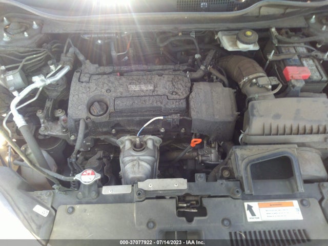 Honda CR-V LX 2018 7FARW5H30JE000346 Image 10