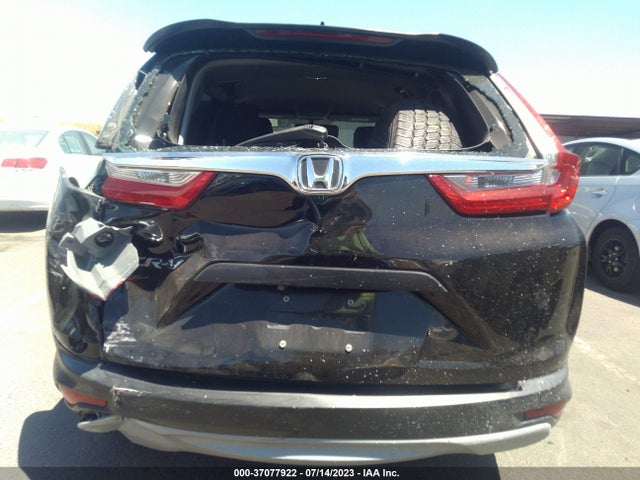 Honda CR-V LX 2018 7FARW5H30JE000346 Image 16