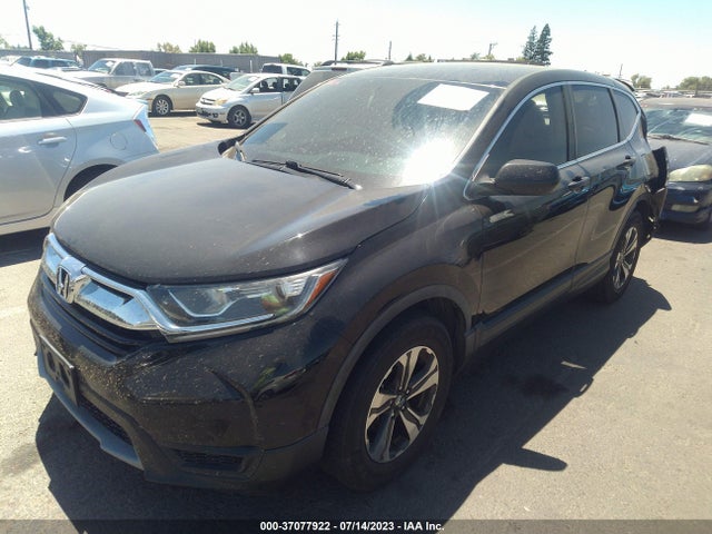Honda CR-V LX 2018 7FARW5H30JE000346 Image 2