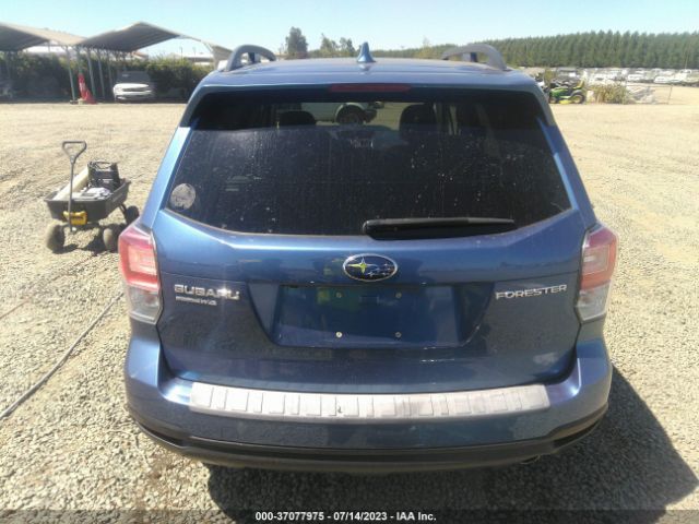 JF2SJAJC6JH402338 Subaru Forester Limited