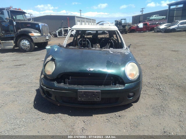 2009 MINI COOPER CLUBMAN WMWML33589TX36016 Photo 5