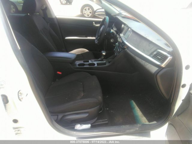 5XXGT4L37KG330027 KIA Optima Lx