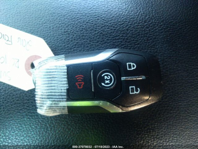 1FM5K8D82GGC67099 Ford EXPLORER XLT