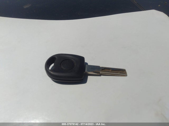 2005 VOLKSWAGEN JETTA SEDAN GLS VIN: 3VWSR69M65M033481