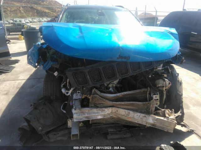 3C4NJDBB1KT711978 Jeep Compass Altitude