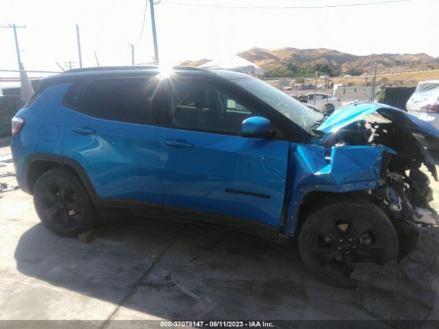 3C4NJDBB1KT711978 Jeep Compass Altitude