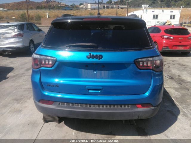 3C4NJDBB1KT711978 Jeep Compass Altitude