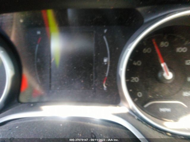 3C4NJDBB1KT711978 Jeep Compass Altitude